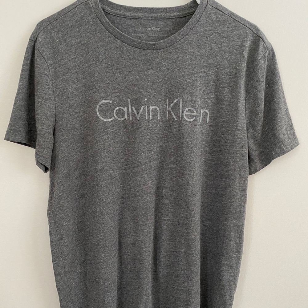 Calvin Klein T-Shirt